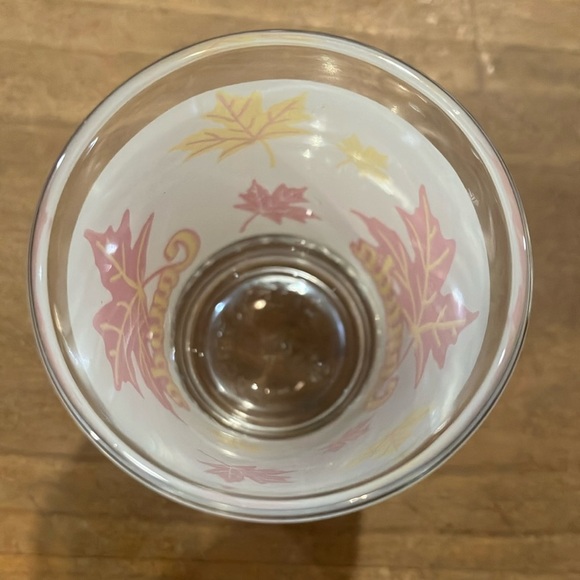 Collectible Canada  maple leaf Shot Glass - Picture 5 of 6